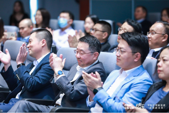 3_乘风破浪 挑战自我（周六活动稿）250.png