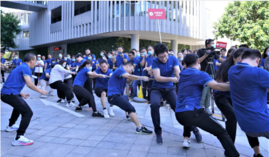 0922“1277星际电子游戏日”拔河比赛，1277星际电子游戏车辆“先锋队”勇夺第一540.png